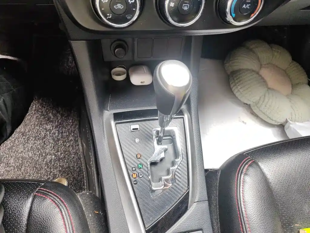Toyota Levin 2015 — фото 10