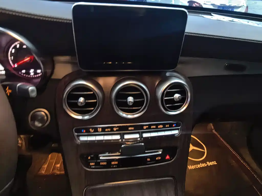 Mercedes-Benz GLC 2018