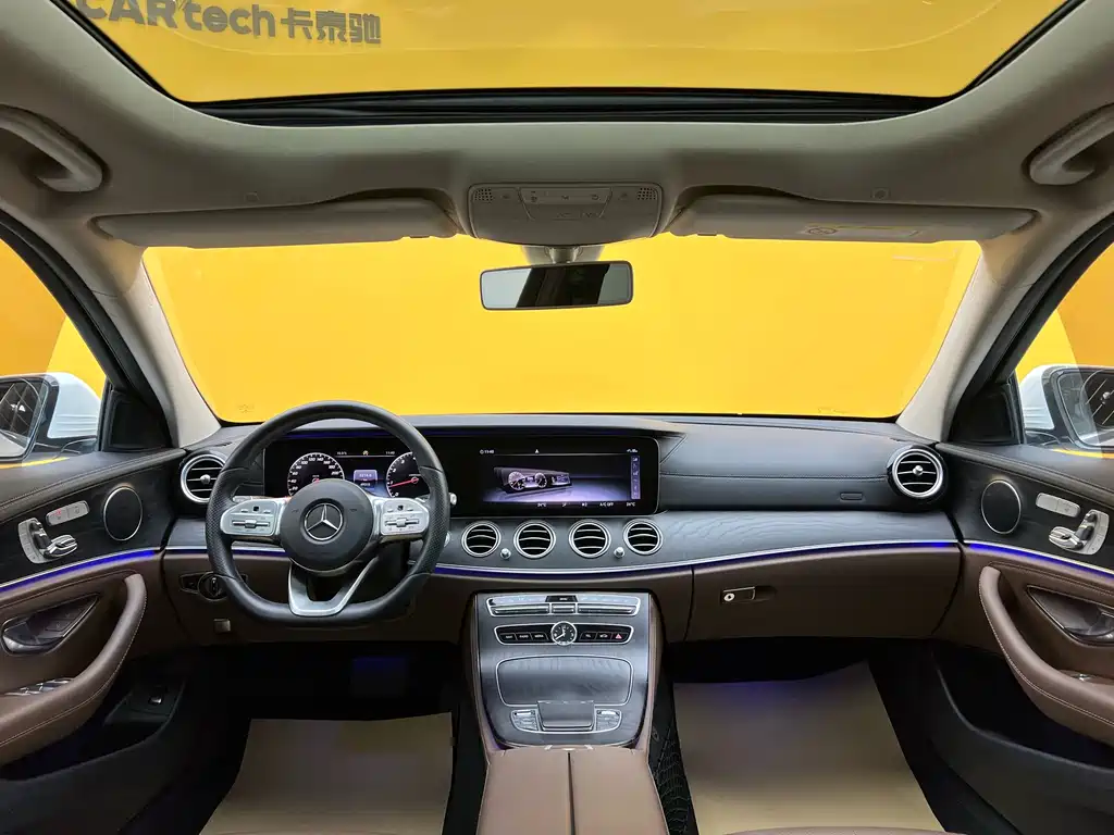 Mercedes-Benz E-Class 2019 — фото 15