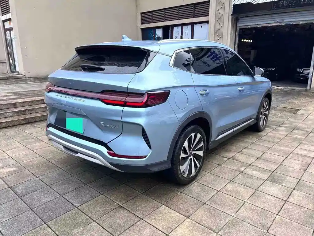 BYD Song PLUS New Energy 2024 — фото 6
