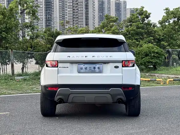 Land Rover Range Rover Evoque 2015