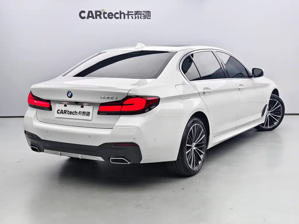 BMW 5 Series 2023