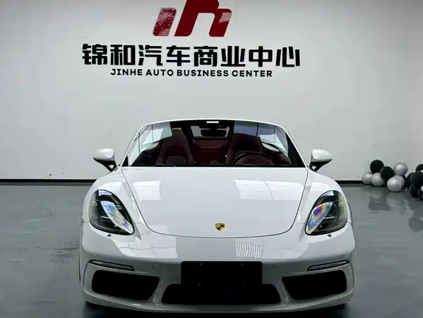 Porsche 718 2018