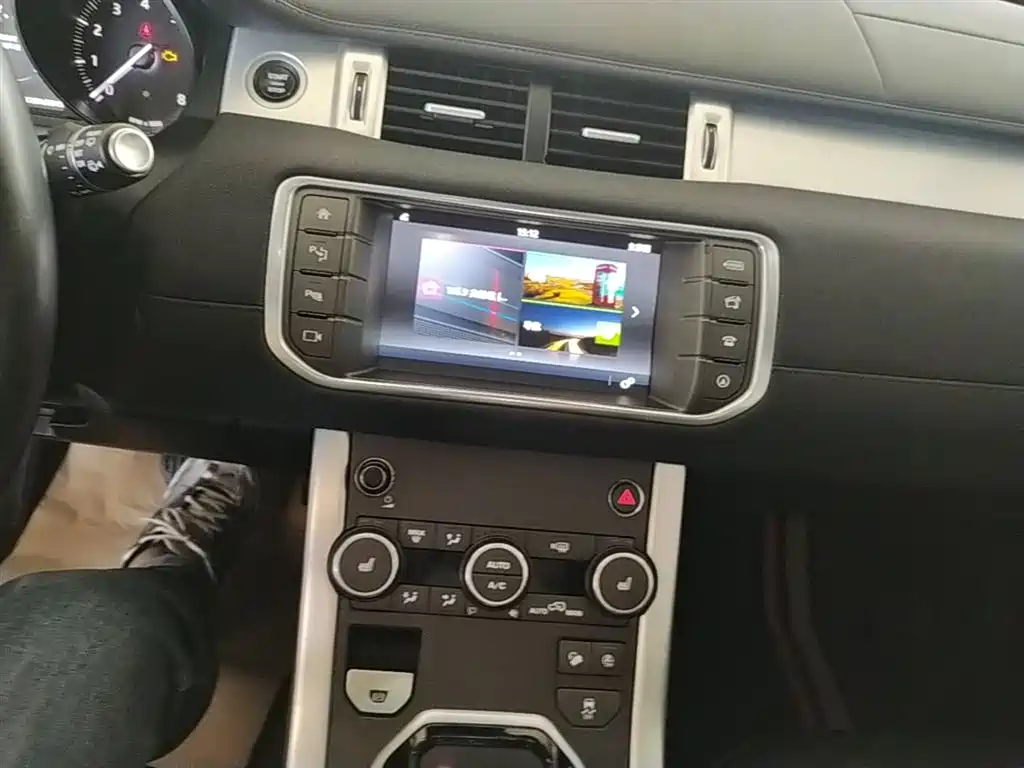 Land Rover Evoque 2019 — фото 13