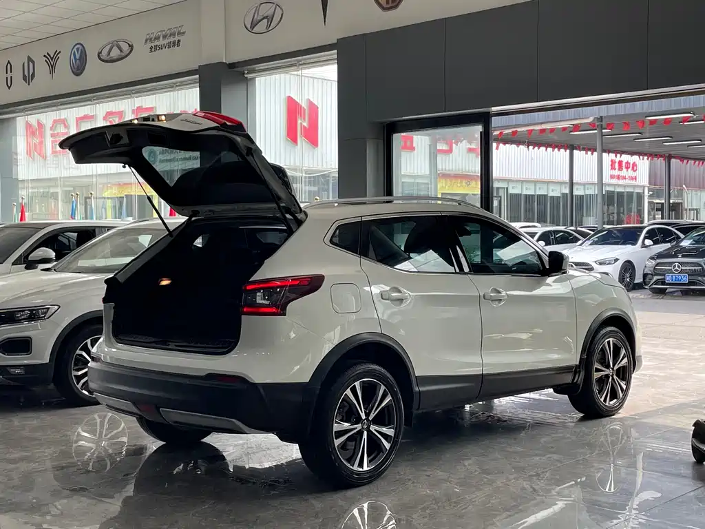 Nissan Qashqai 2023 — фото 15