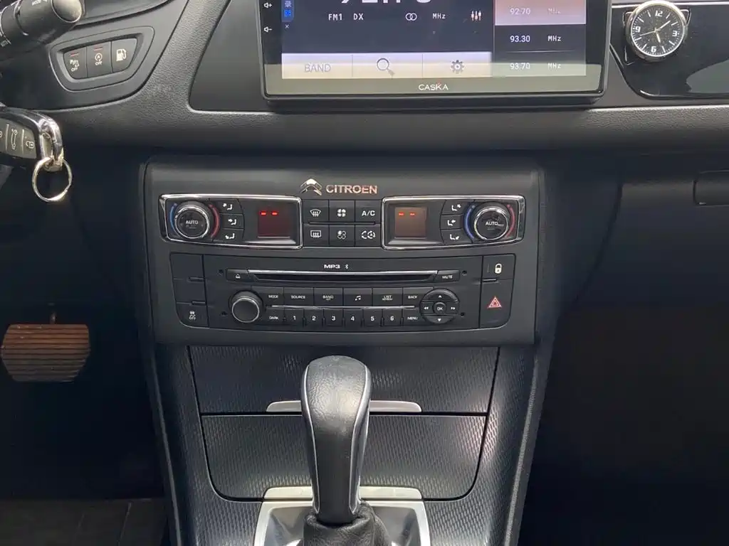 Citroen C5 2015 — фото 11