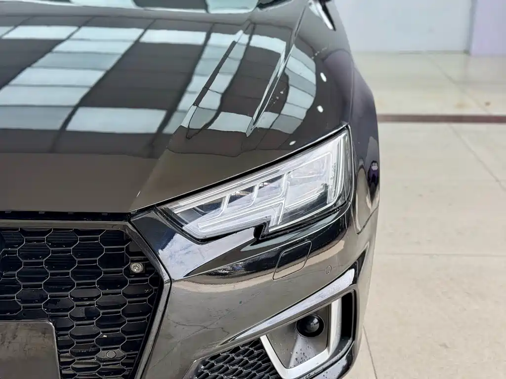 Audi S4 2019