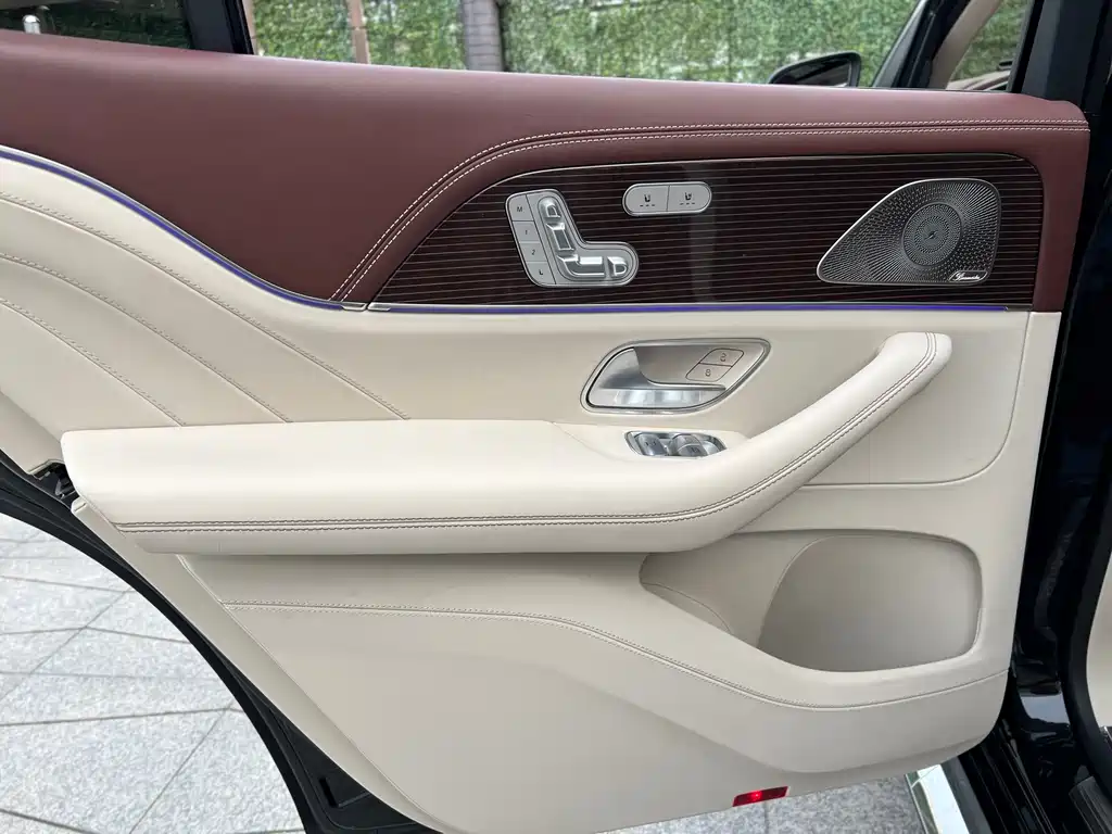 Mercedes-Benz GLS 2021 — фото 17