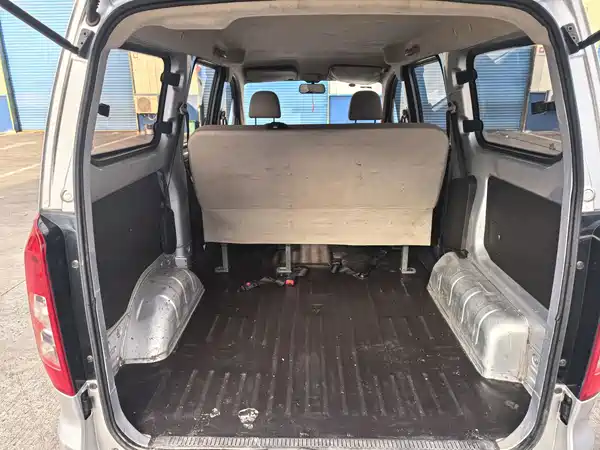 Wuling Hongguang V 2022