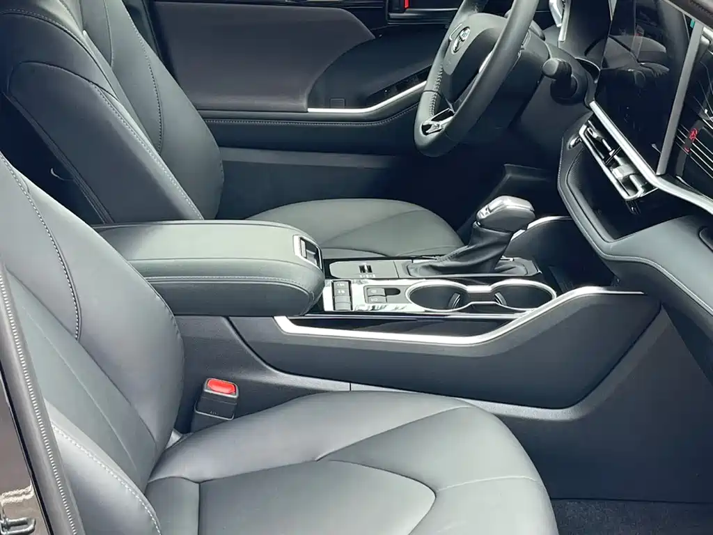 Toyota Highlander 2026