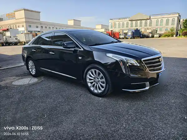 Cadillac XTS 2018