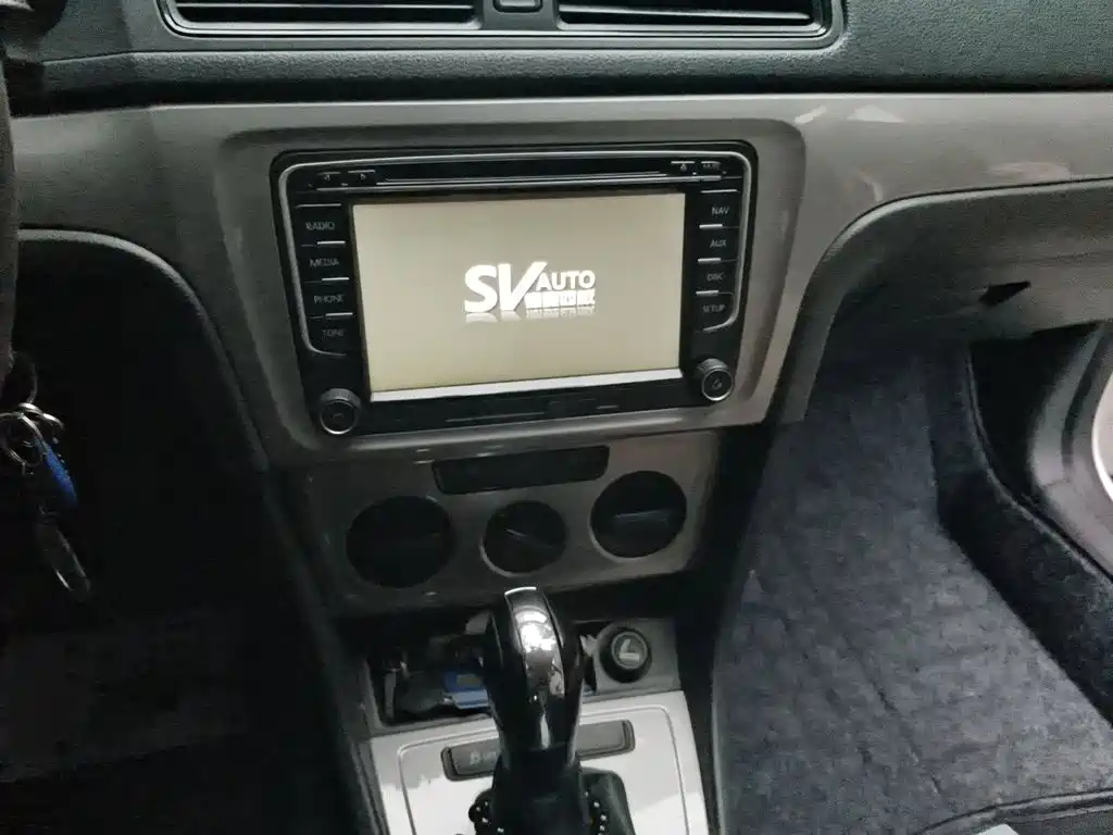 Volkswagen Lavida 2014