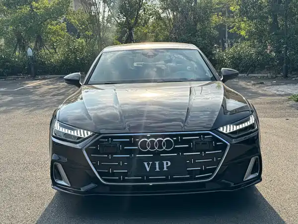 Audi A7L 2023