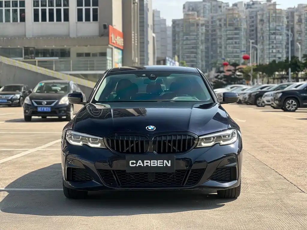 BMW 3 Series 2019 — фото 2