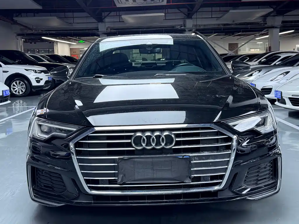Audi A6L 2022