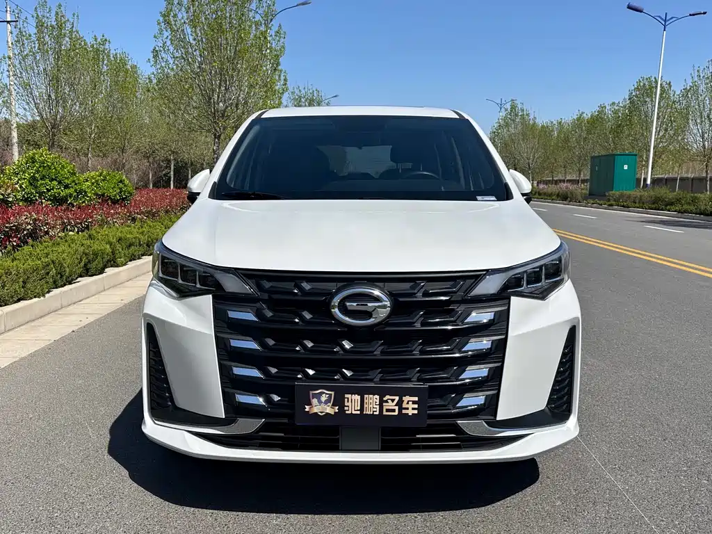 GAC Motor Trumpchi M6 2022 — фото 2
