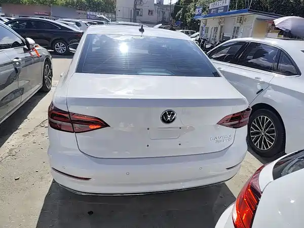 Volkswagen Lavida 2022