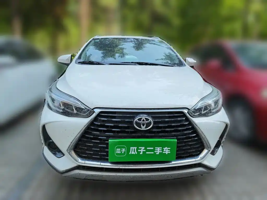 Toyota Yaris L 2022 — фото 24