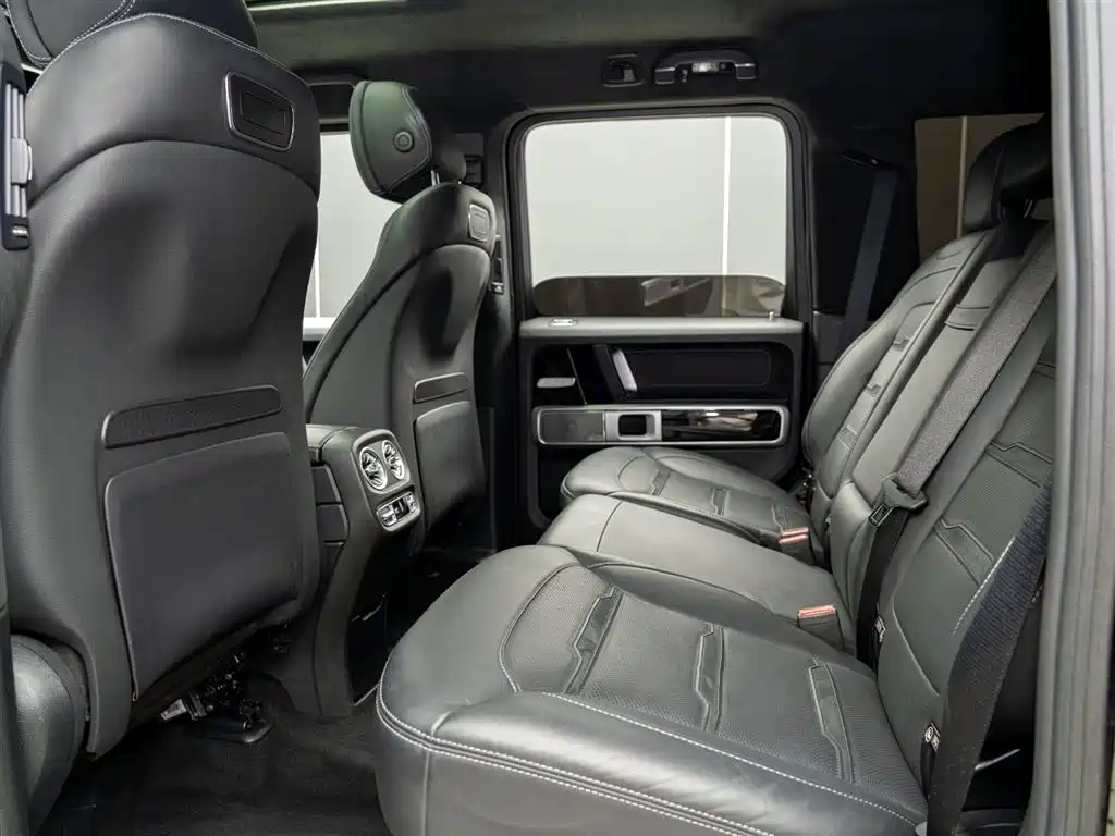 Mercedes-Benz G-Class AMG 2023 — фото 11