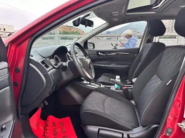 Nissan Tiida 2019