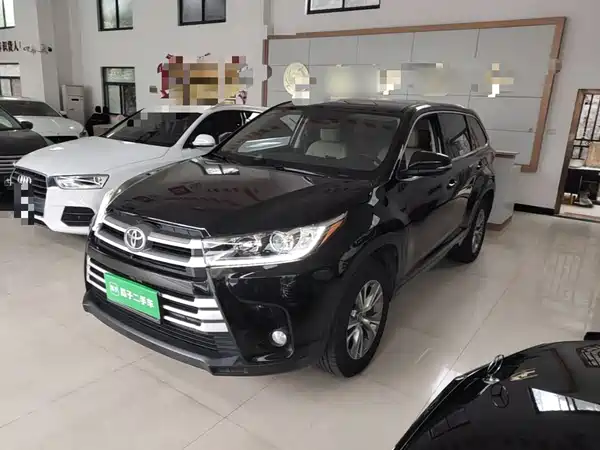 Toyota Highlander 2021