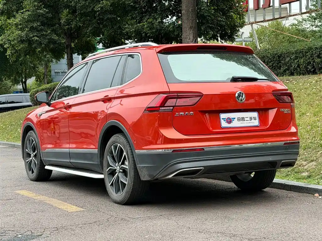 Volkswagen Tiguan L 2017 — фото 4