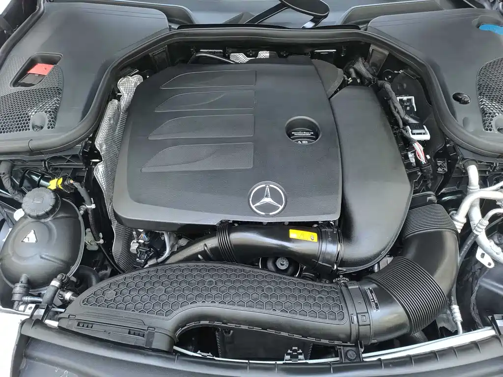 Mercedes-Benz E-Class 2023 — фото 22
