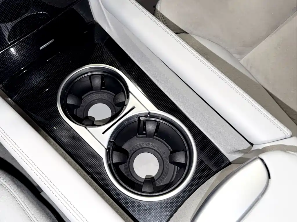 Mercedes-Benz M-Class 2011 — фото 16