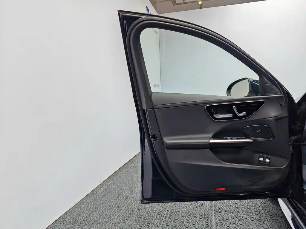 Mercedes-Benz C-Class New Energy 2024 — фото 13