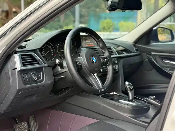 BMW 3 Series 2017