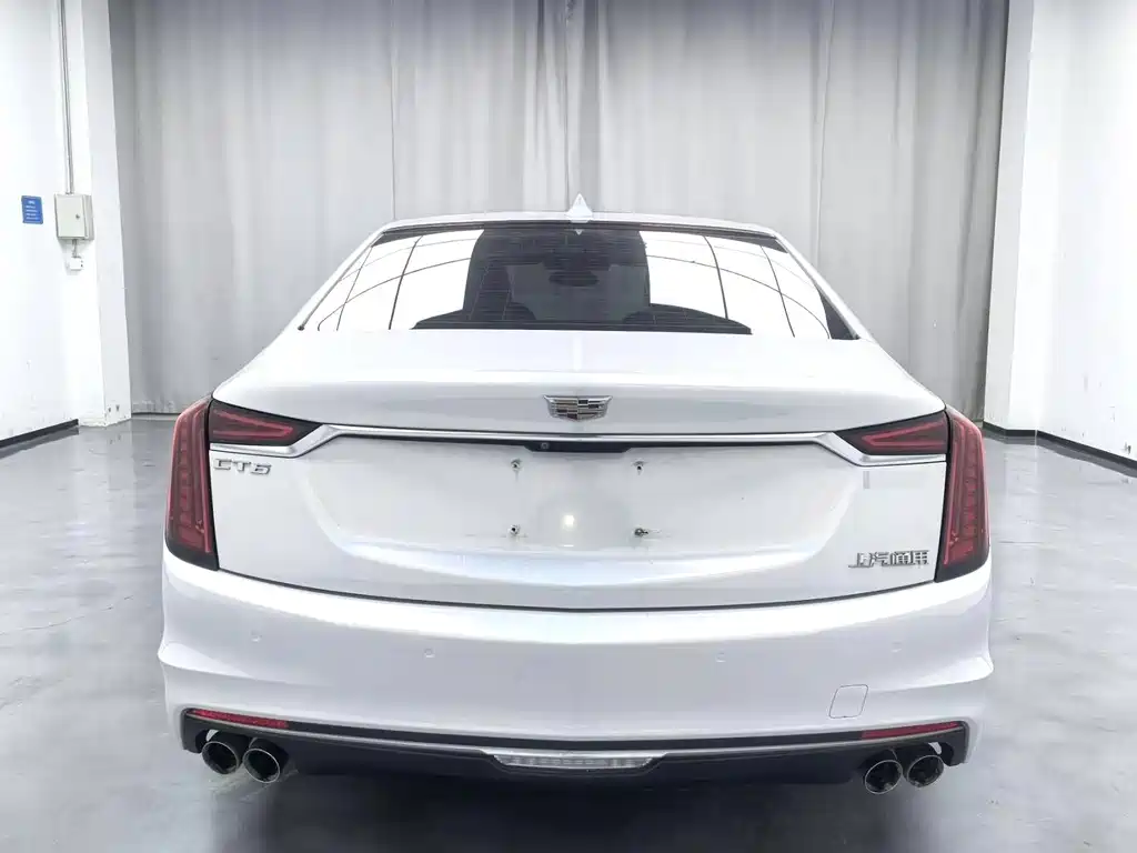 Cadillac CT6 2021 — фото 8