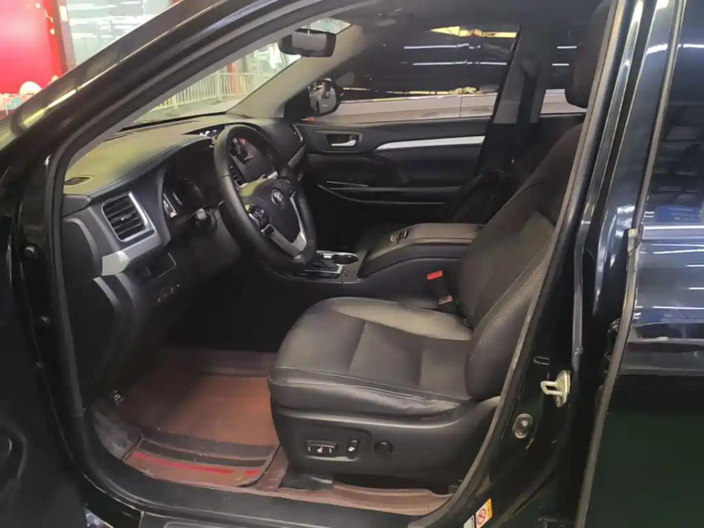 Toyota Highlander 2019 — фото 15