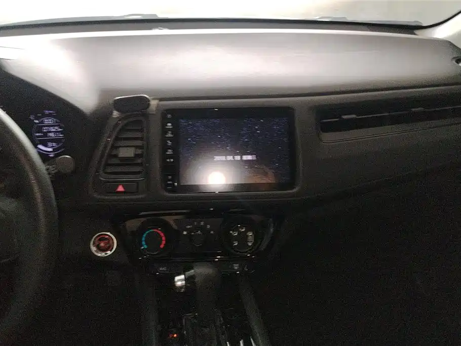Honda Vezel 2021 — фото 12