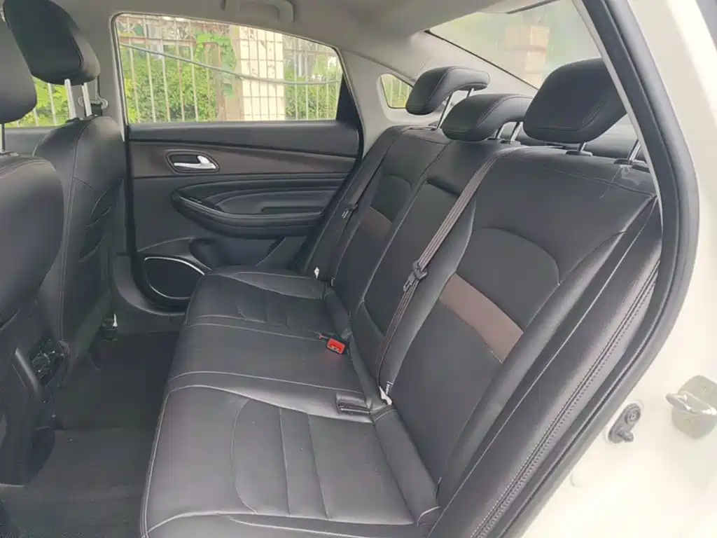 GAC Motor Trumpchi GA4 2019 — фото 17
