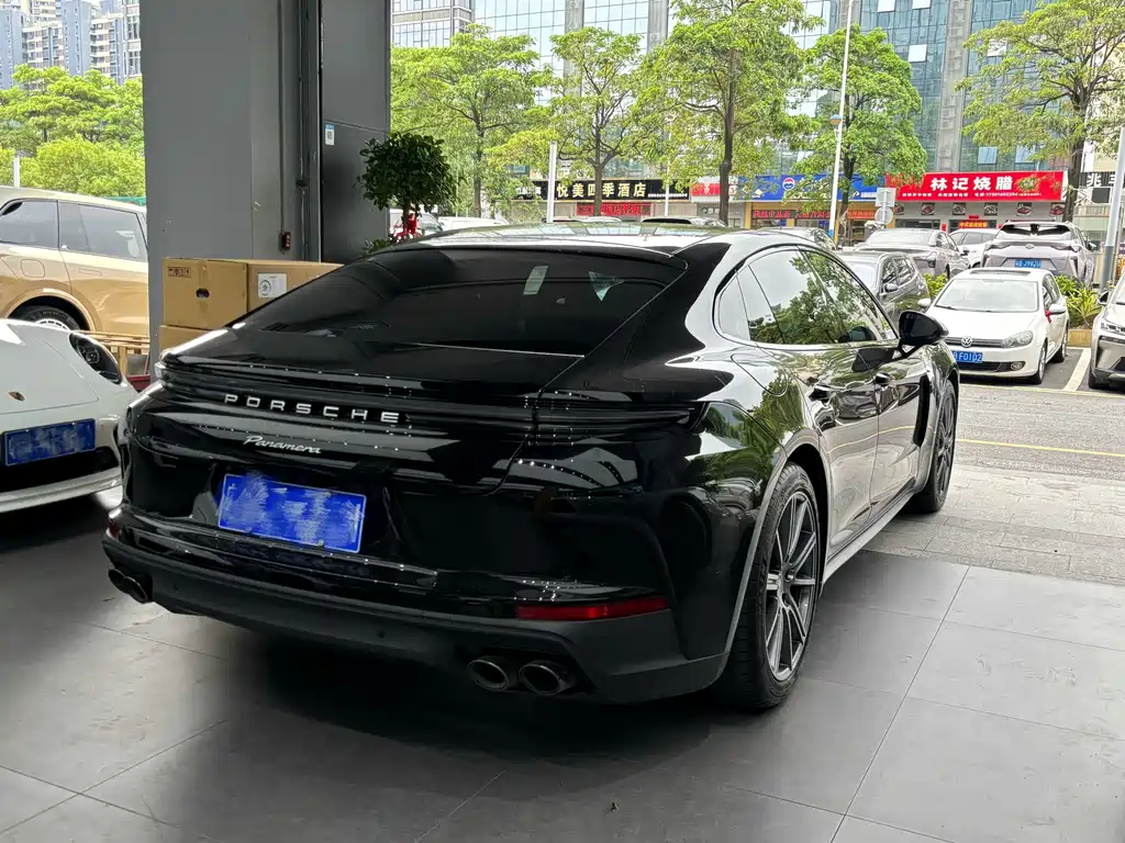 Porsche Panamera 2025 — фото 10