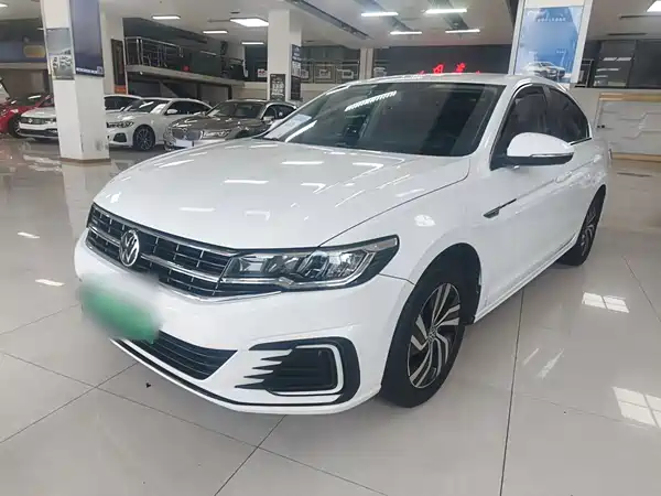 Volkswagen Bora EV 2021