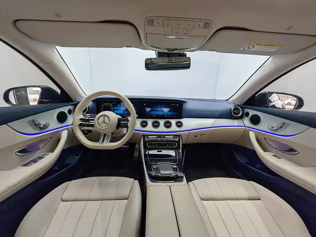 Mercedes-Benz E-Class 2023 — фото 10