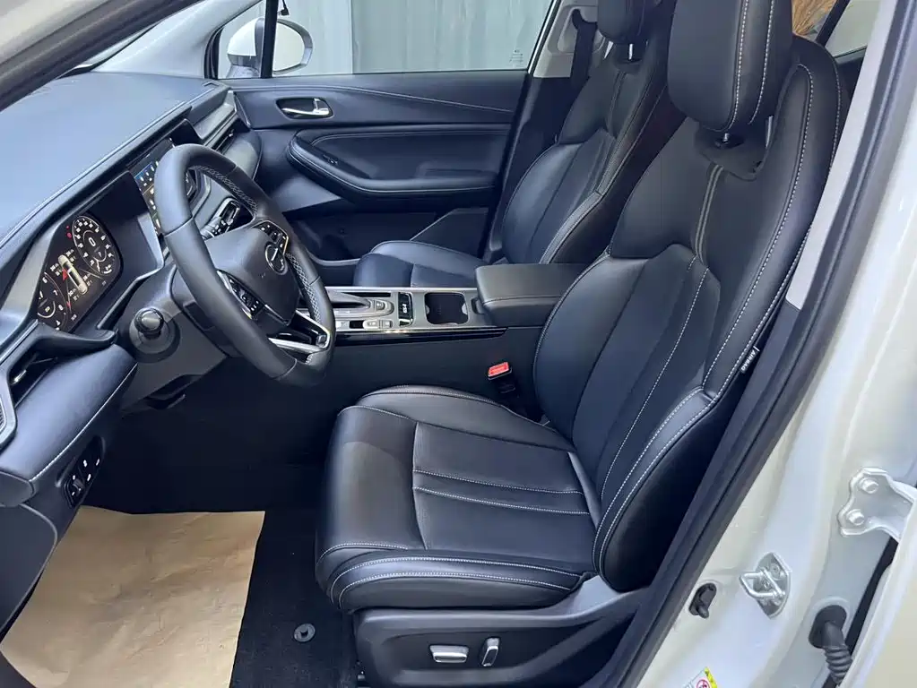 GAC Motor Trumpchi GS4 2022 — фото 15