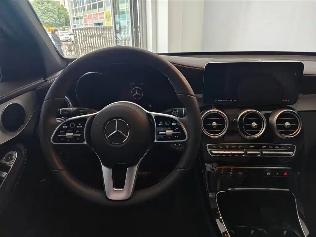 Mercedes-Benz GLC 2022 — фото 15