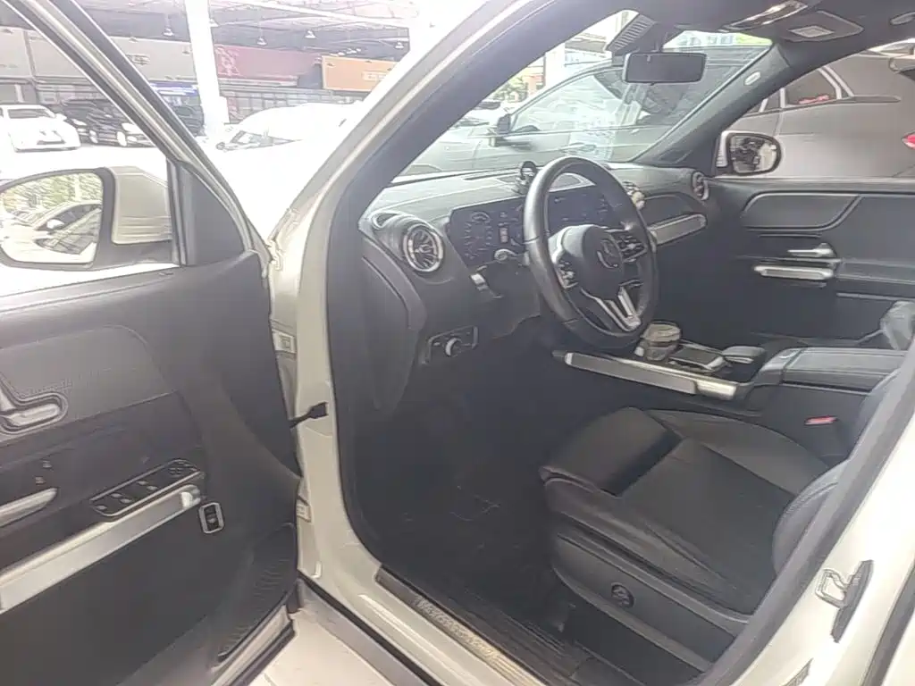Mercedes-Benz GLB 2020 — фото 16