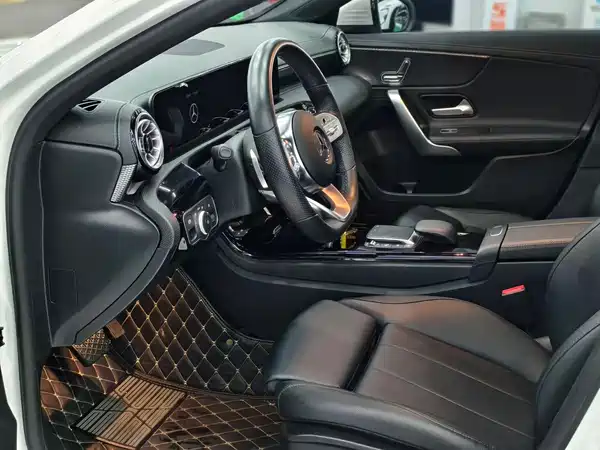 Mercedes-Benz A-Class 2022