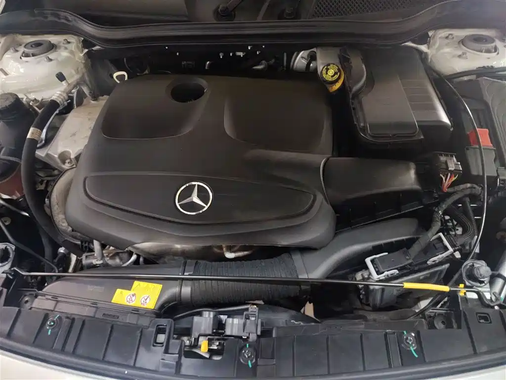 Mercedes-Benz GLA 2018 — фото 20