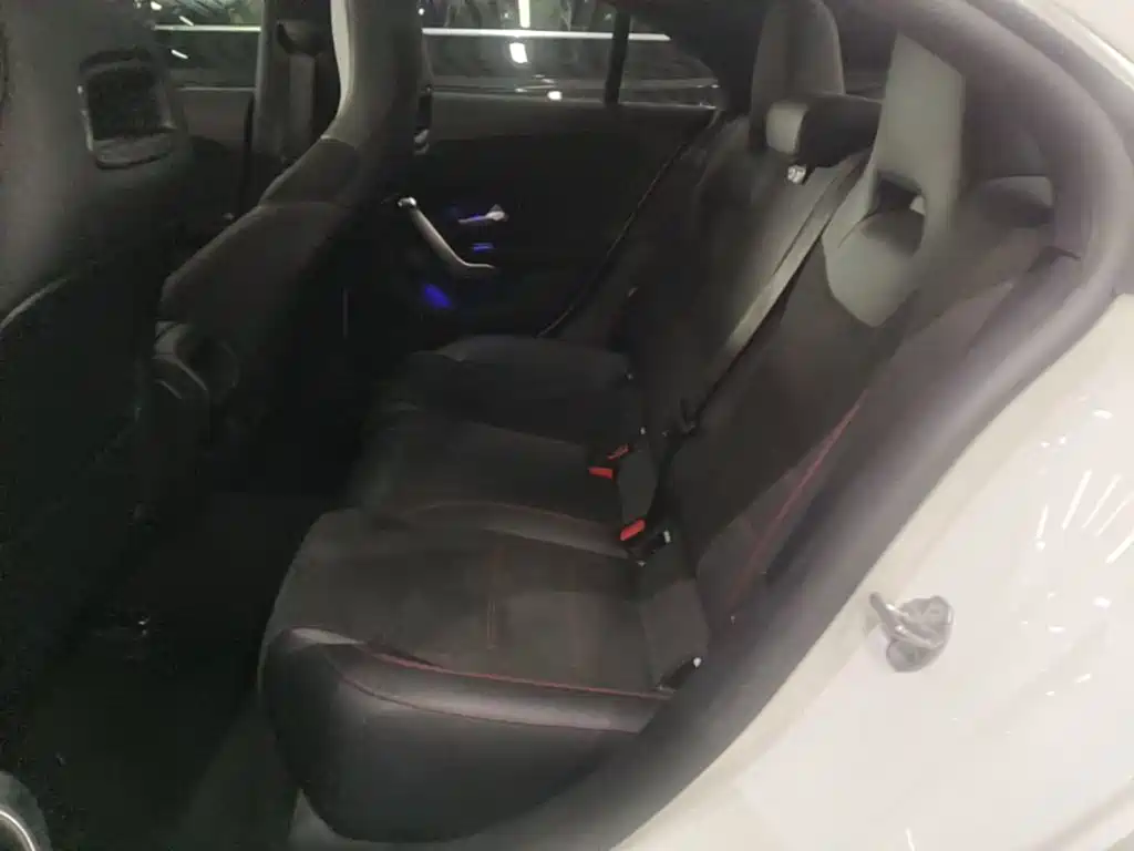 Mercedes-Benz CLA 2021 — фото 17