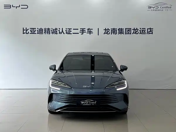 BYD Seal 07 DM-i 2025