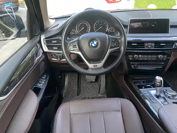 BMW X5 2015
