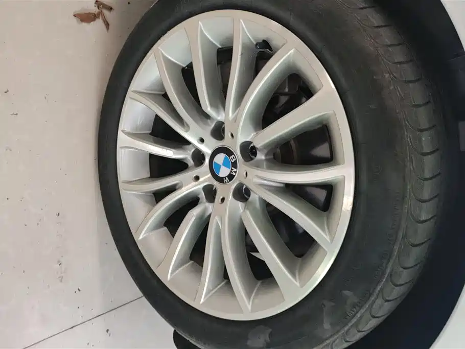BMW 5 Series 2016