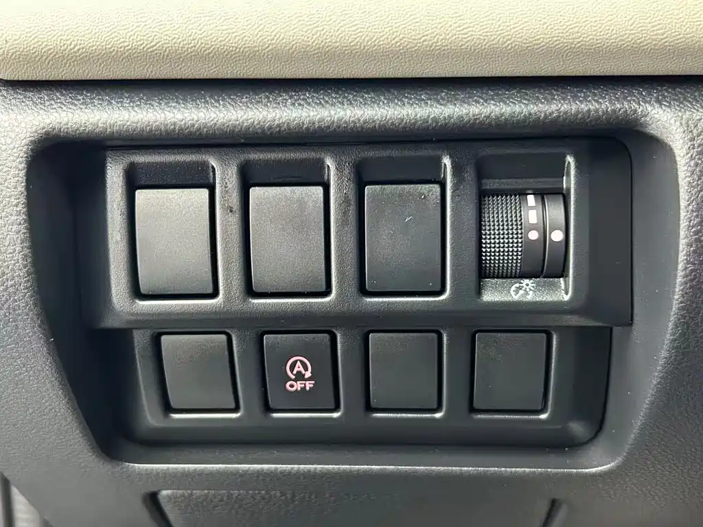 Subaru Forester 2022 — фото 11