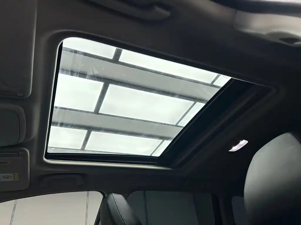 Subaru Forester 2022 — фото 17