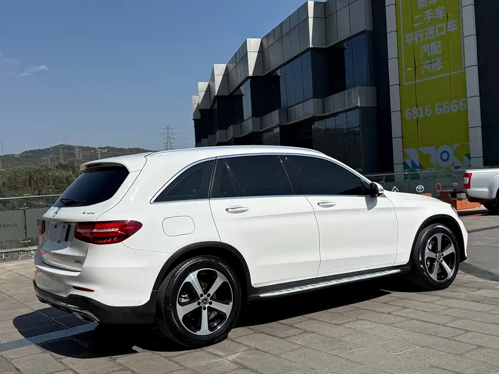 Mercedes-Benz GLC 2019 — фото 8