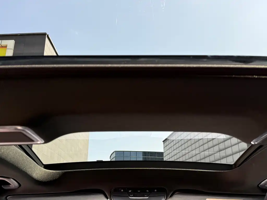 Mercedes-Benz GLC 2019 — фото 21